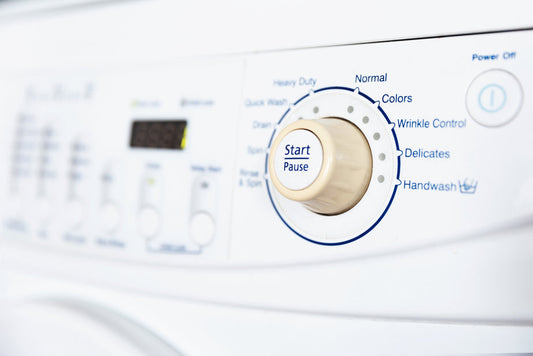 Vista de frontal, panel de mandos lavadora doméstica